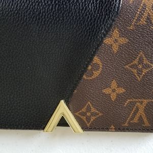 Black kimono Vcard Holder compact